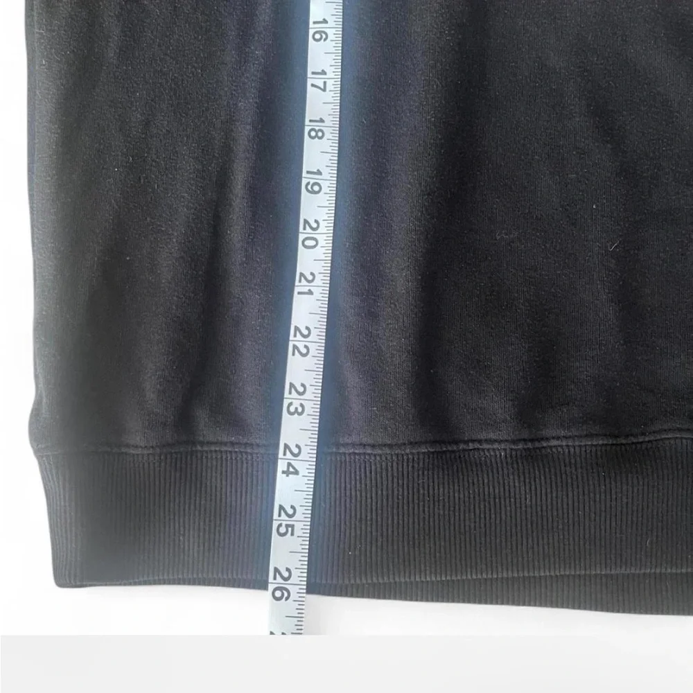 Victoria's Secret PINK versatile women’s black sweatshirt size small
